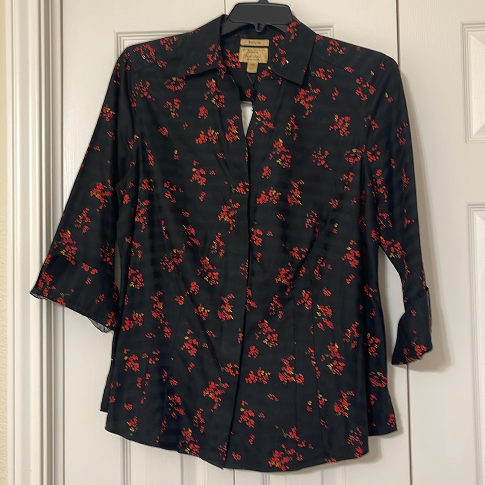 NWT Taylor Investments Gold Label,Non-Iron 3/4 Sleeve, Button Up, Poppy Floral